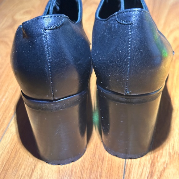 Excellent condition, Woman’s Italian Luca Grossi heeled leather boots. size 38 - Picture 8 of 11